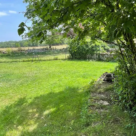 بيت للعطل Entre Lot Et Aveyron Piscine Villeneuve-dʼAveyron
