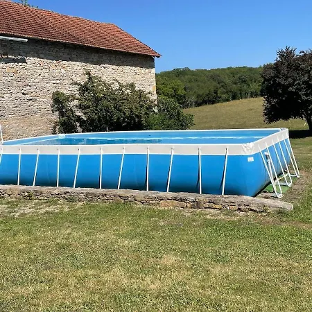 Entre Lot Et Aveyron Piscine *
